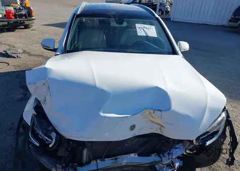 2020 Mercedes-Benz Glc 300 4Matic z USA, uszkodzony, nr VIN W1N0G8EB0LF756930